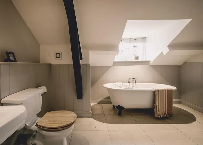 宾馆 The Hare & Hounds *