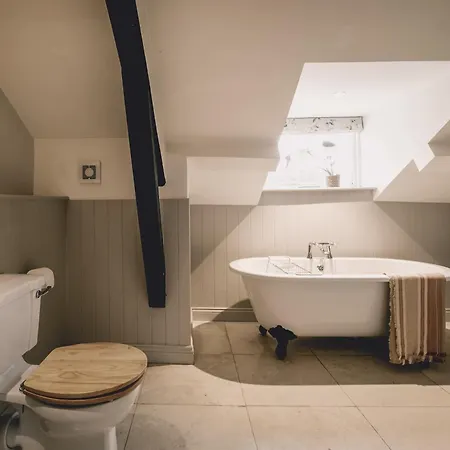 Fogadó The Hare & Hounds *