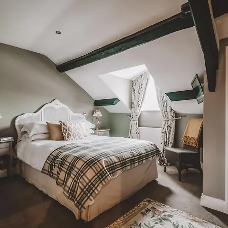 Fogadó The Hare & Hounds *