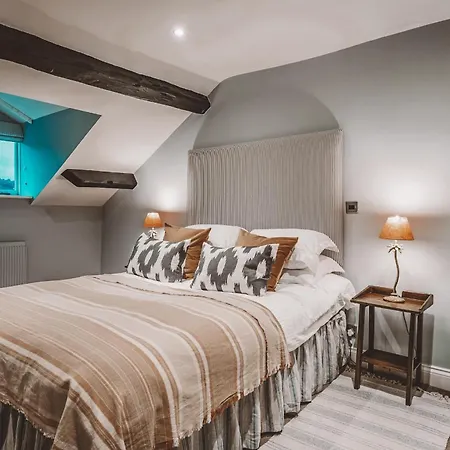 Fogadó The Hare & Hounds Bowland Bridge